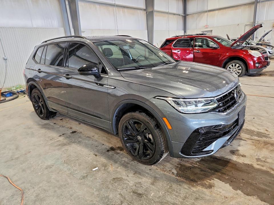 2024 Volkswagen Tiguan VIN 3VV8B7AX6RM182025 COPART salvage auction — REAR END, Ne - Cert Of Title-Salvage, sold $10,700 on 2026-08-25 (photo 4)