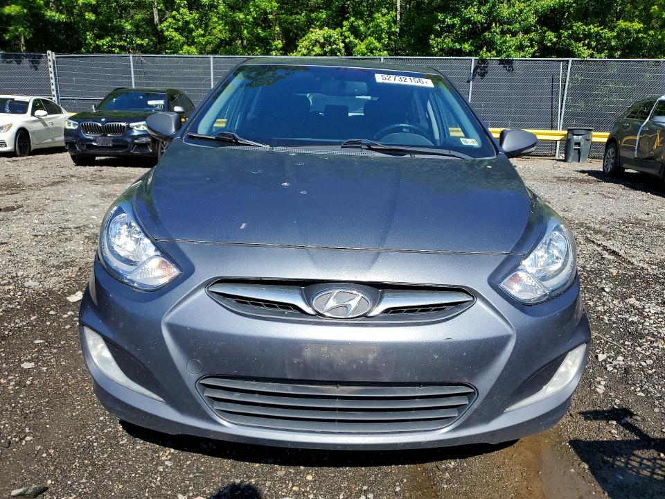 2013 Hyundai Accent VIN KMHCU5AE9DU092017 COPART salvage auction — REAR END, Md - Cert Of Salvage > 75% Damage, sold $400 on 2026-07-24 (photo 5)