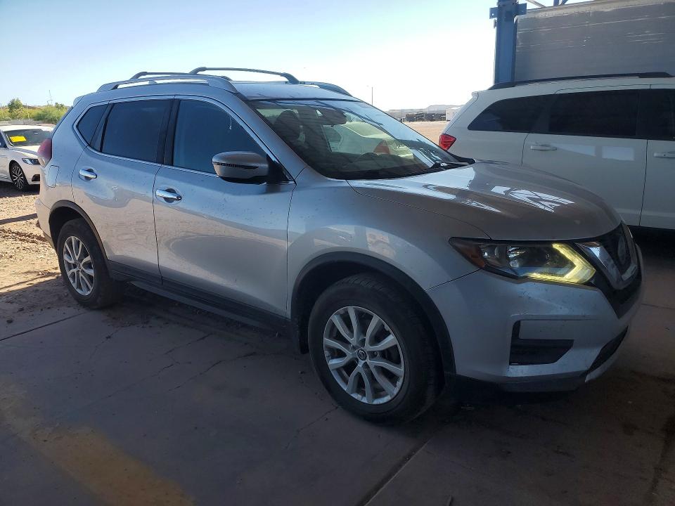 2019 Nissan Rogue VIN 5N1AT2MV8KC734024 COPART salvage auction — REAR END, Az - Cert Of Title - Salvage, sold $1,400 on 2026-07-02 (photo 4)