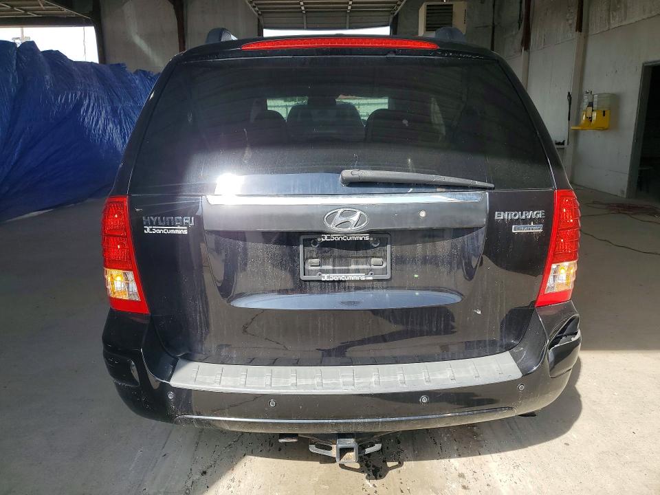 2007 Hyundai Entourage VIN KNDMC233476029275 COPART salvage auction — FRONT END, KY - CERT OF TITLE-SALVAGE, sold $475 on 2026-07-27 (photo 6)