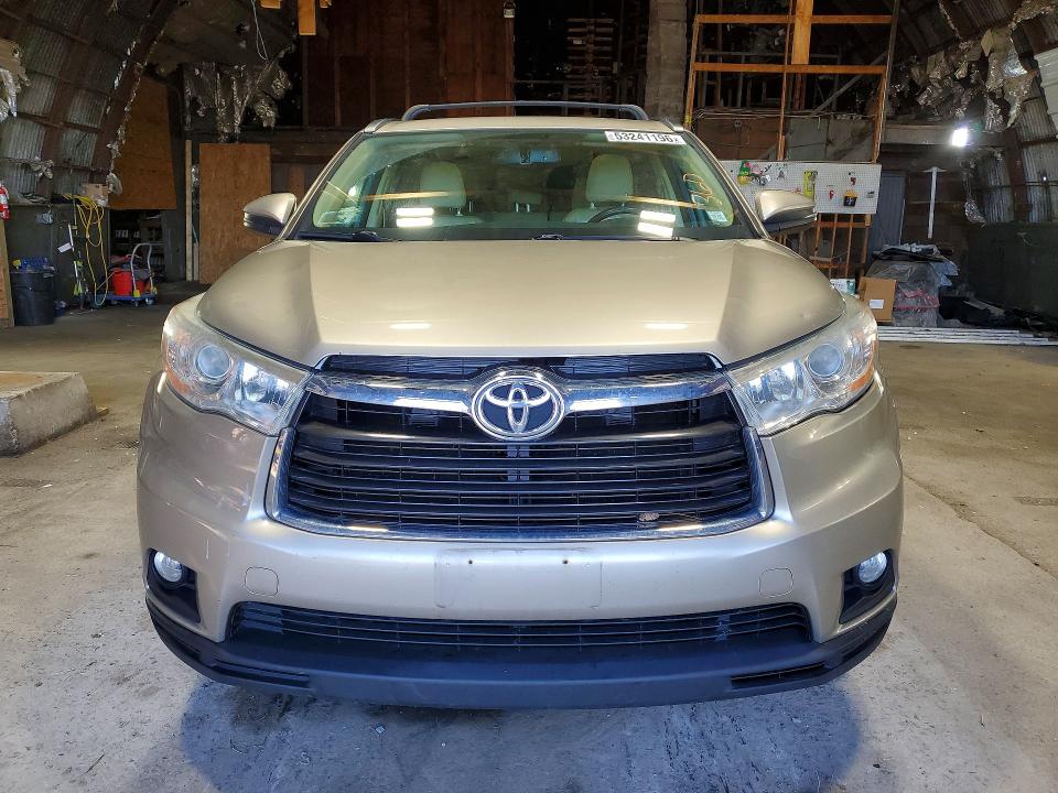 2014 Toyota Highlander VIN 5TDJKRFH8ES060645 COPART salvage auction — FRONT END, Ma - Cert Of Title-Reconstrctd Coll, sold $2,200 on 2026-07-27 (photo 5)