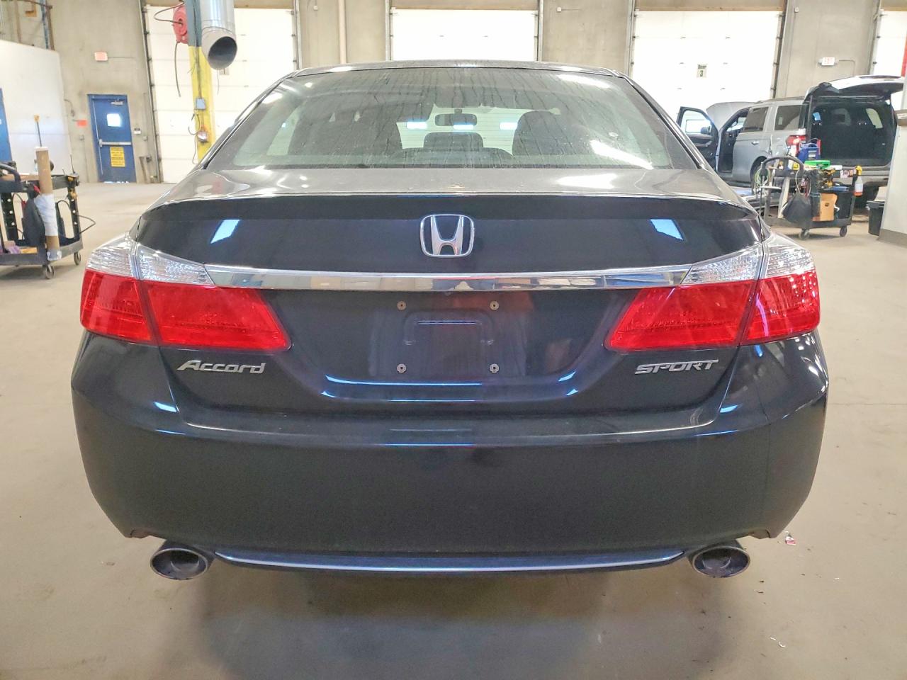 2014 Honda Accord VIN 1HGCR2F50EA038719 COPART salvage auction — Front End, MN - CERT OF TITLE-SALVAGE, sold $2,100 on 2026-07-09 (photo 6)