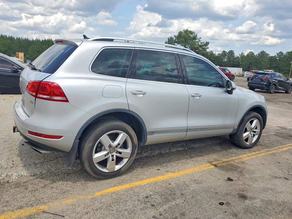 2013 Volkswagen VIN WVGEP9BP4DD012632 COPART salvage auction — REAR END, Sc - Cert Of Title-Salvage, sold $1,400 on 2026-07-03 (photo 3)