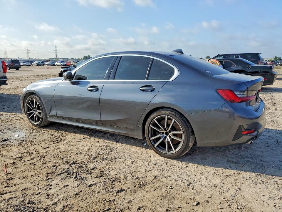 2020 BMW 3er VIN 3MW5R1J07L8B39730 COPART salvage auction — WATER/FLOOD, Tx - Salvage Title-Flood Damage, sold $7,100 on 2026-07-10 (photo 2)