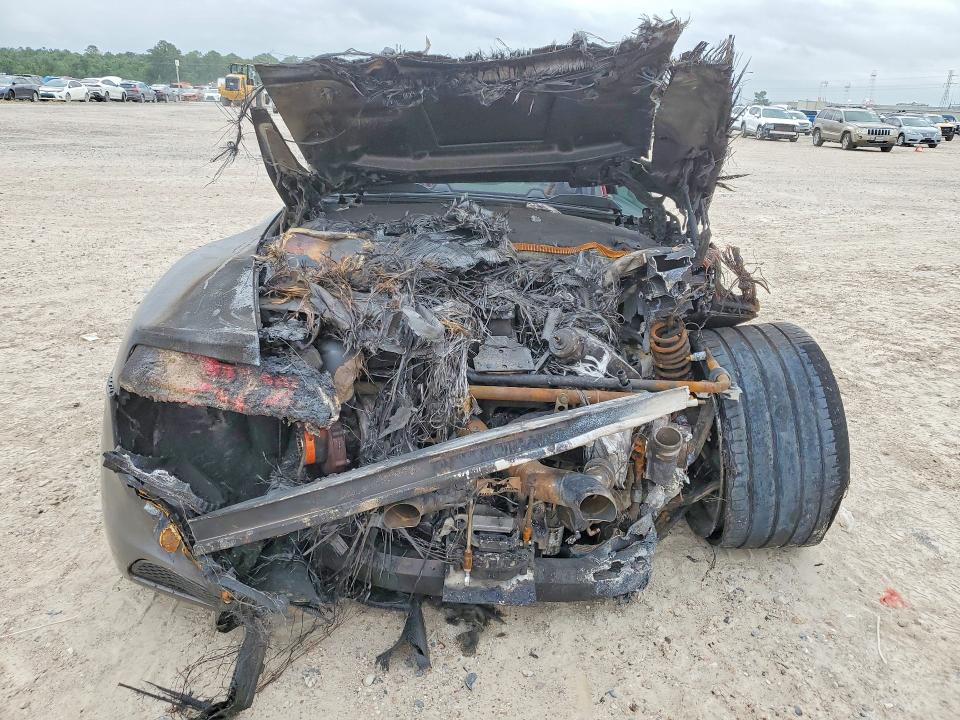 2017 Audi R8 VIN WUAVACFX8H7904676 COPART salvage auction — BURN, Tx - Salvage Vehicle Title, sold $3,800 on 2026-08-14 (photo 6)