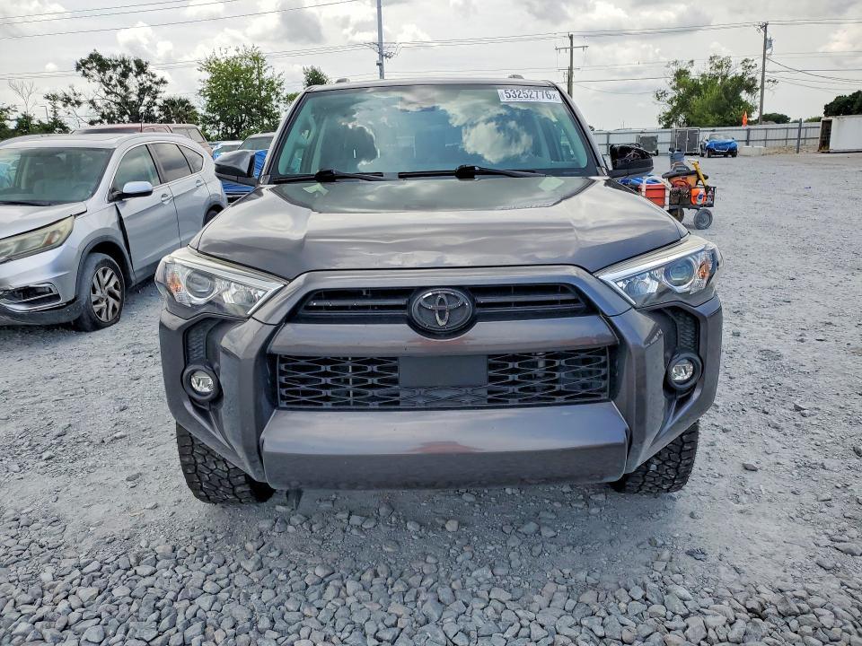 2021 Toyota 4runner VIN JTEEU5JR3M5233492 COPART salvage auction — SIDE, Fl - Certificate Of Destruction, sold $9,400 on 2026-07-06 (photo 5)