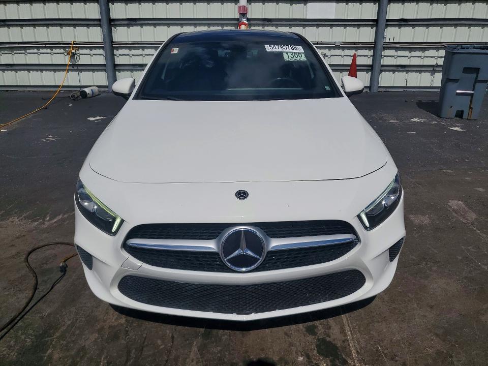 2022 Mercedes-benz A-klasse VIN W1K3G4EB6NJ325821 COPART salvage auction — MECHANICAL, Fl - Certificate Of Title (P), sold $14,900 on 2026-07-27 (photo 5)