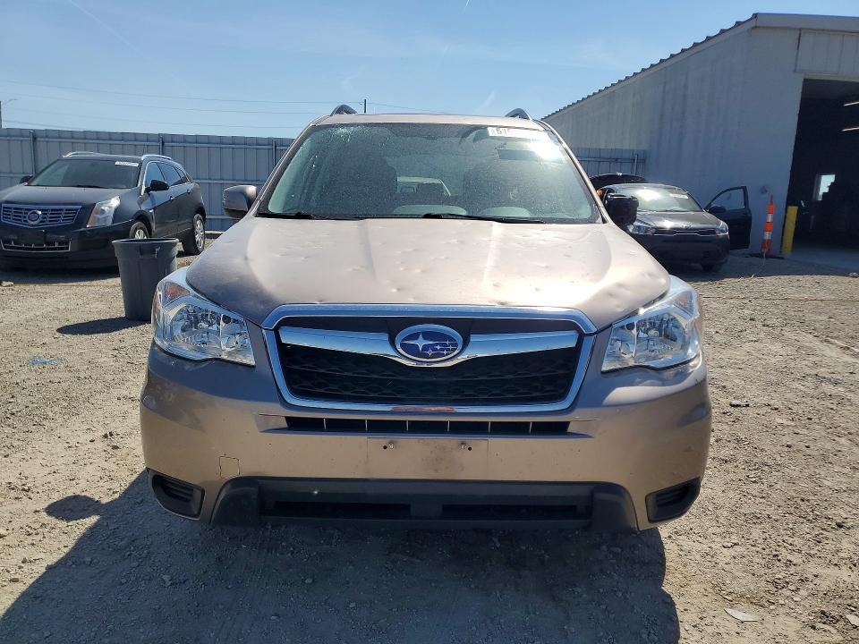 2016 Subaru VIN JF2SJADC9GH553257 COPART salvage auction — HAIL, Ia - Cert Of Title-Salvage Title, sold $1,050 on 2026-07-22 (photo 5)