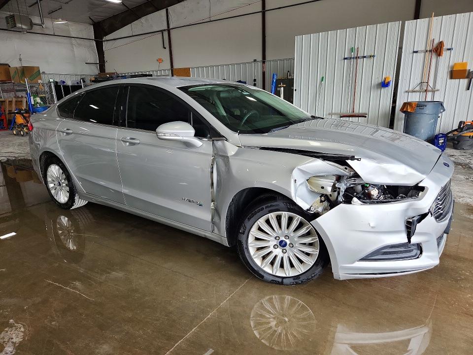 2016 Ford Fusion VIN 3FA6P0LUXGR406114 COPART salvage auction — FRONT END, Il - Salvage Certificate, sold $1,450 on 2026-07-27 (photo 4)