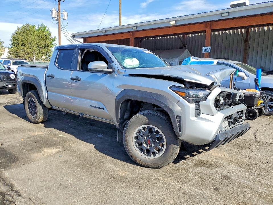 2025 Toyota Tacoma VIN 3TYLB5JN9ST062533 COPART salvage auction — FRONT END, Co - Public - Salvage Title, sold $14,000 on 2026-07-09 (photo 4)
