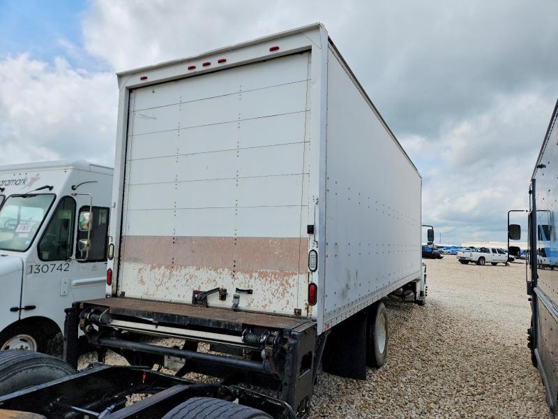 2016 International 4000 series VIN 1HTMKSTN2GH373456 COPART salvage auction — UNDERCARRIAGE, TX - CERTIFICATE OF TITLE, sold $1,900 on 2026-07-07 (photo 4)