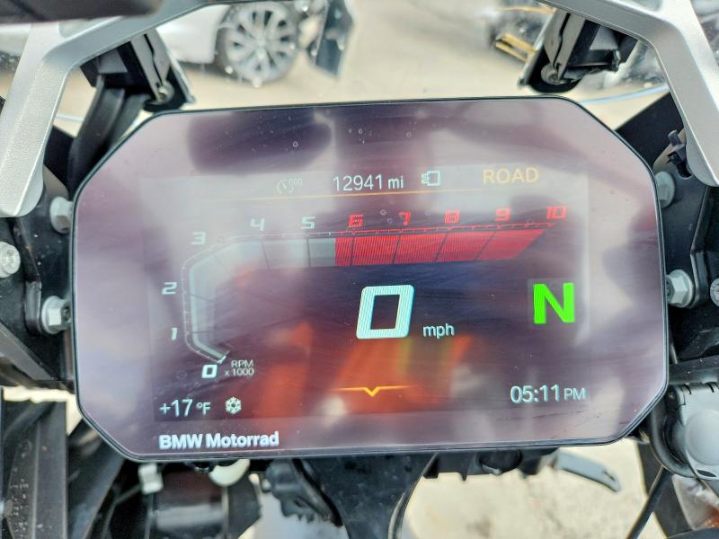 2019 BMW R 1250 VIN WB10J9306KZJ17896 COPART salvage auction — FRONT END, Co - Public - Salvage Title, sold $8,600 on 2026-07-06 (photo 7)