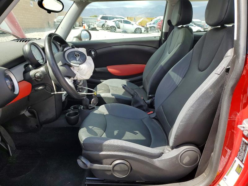2010 Mini Cooper VIN WMWMF3C54ATZ65949 COPART salvage auction — UNDERCARRIAGE, CA - SALVAGE CERTIFICATE, sold $425 on 2026-08-12 (photo 7)