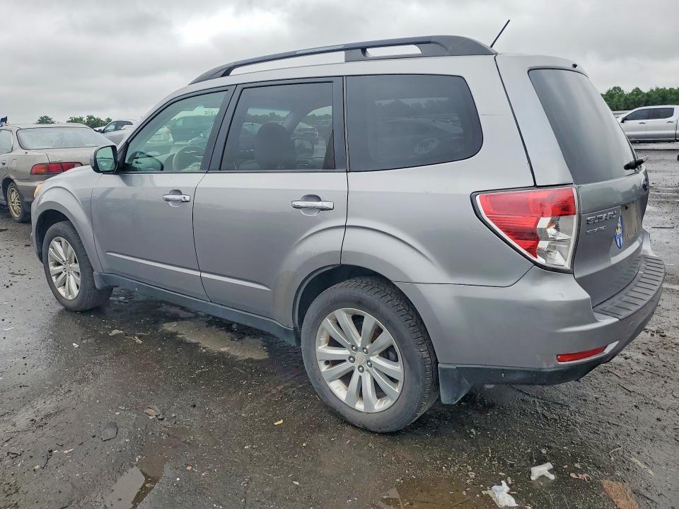 2011 Subaru Forester VIN JF2SHBDC5BH714150 COPART salvage auction — FRONT END, Va - Cert Of Title - Salvage, sold $350 on 2026-07-08 (photo 2)