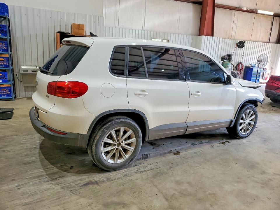 2014 Volkswagen VIN WVGAV3AX8EW541770 COPART salvage auction — FRONT END, ID - SALVAGE CERTIFICATE OF TITLE, sold $425 on 2026-07-27 (photo 3)