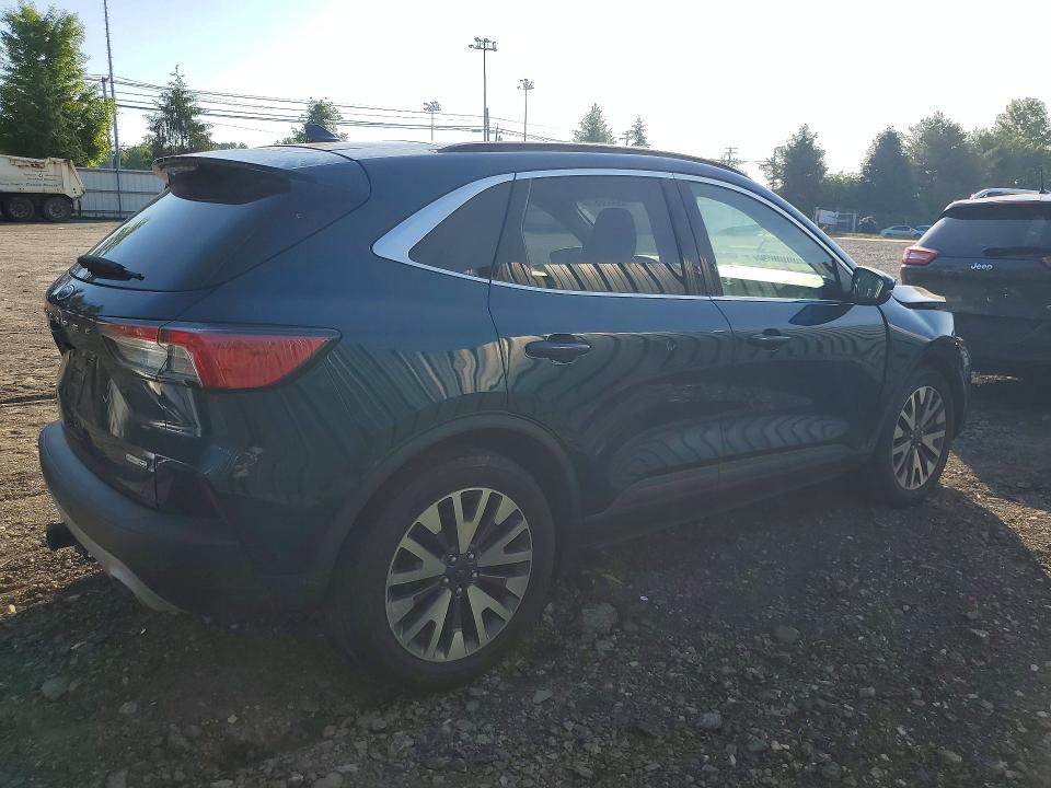 2020 Ford Escape VIN 1FMCU9J91LUA48618 COPART salvage auction — FRONT END, Md - Cert Of Salvage > 75% Damage, sold $7,000 on 2026-07-27 (photo 3)