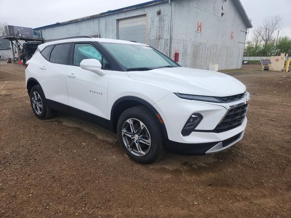 2024 Chevrolet Blazer VIN 3GNKBCR48RS165222 COPART salvage auction — SIDE, Mi - Certificate Of Title, sold $11,100 on 2026-07-22 (photo 4)