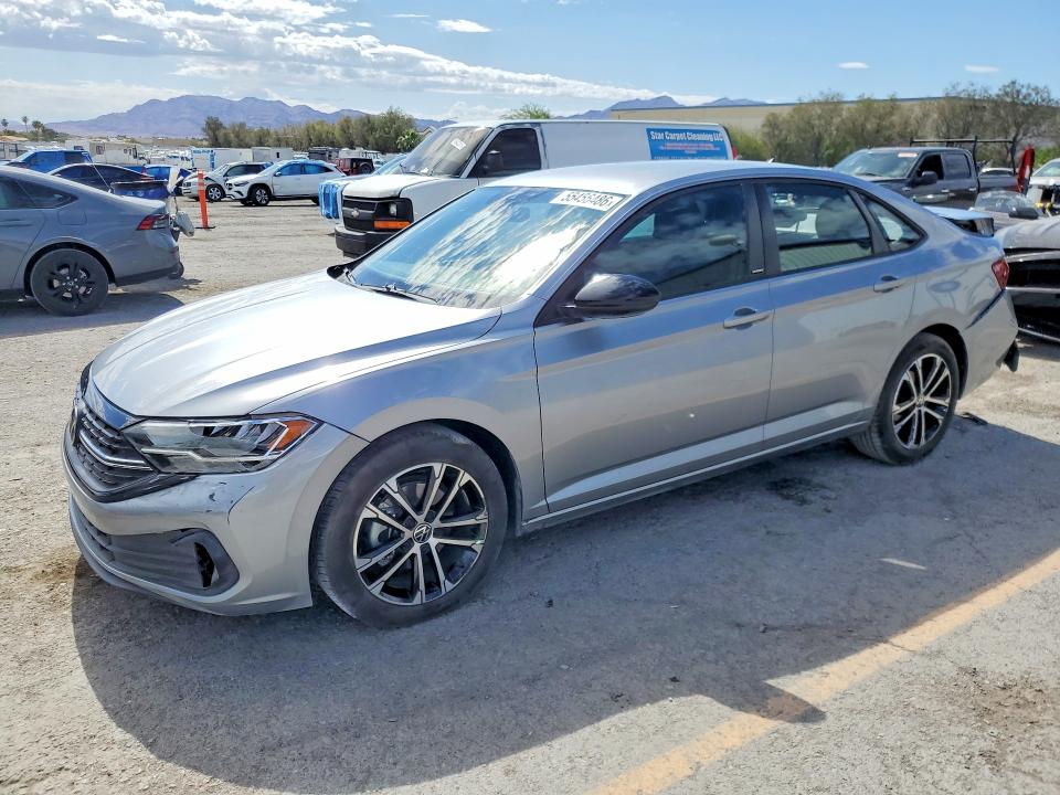 2024 Volkswagen Jetta VIN 3VWBM7BU4RM073689 COPART salvage auction — REAR END, Nv - Salvage Title, sold $3,650 on 2026-07-30 (photo 1)