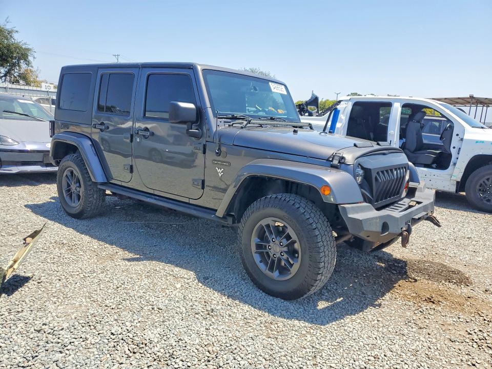 2018 Jeep Wrangler unlimited VIN 1C4BJWDG5JL851534 COPART salvage auction — MINOR DENT/SCRATCHES, Hi - Dis/Dlr/Exp Only Clean Title, sold $14,900 on 2026-07-10 (photo 4)