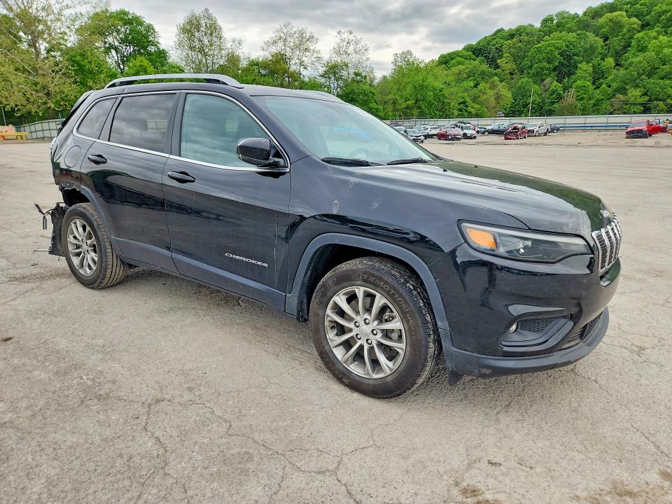2021 Jeep Cherokee VIN 1C4PJMMX7MD240705 COPART salvage auction — REAR END, Pa - Certificate Of Salvage, sold $1,900 on 2026-07-02 (photo 4)