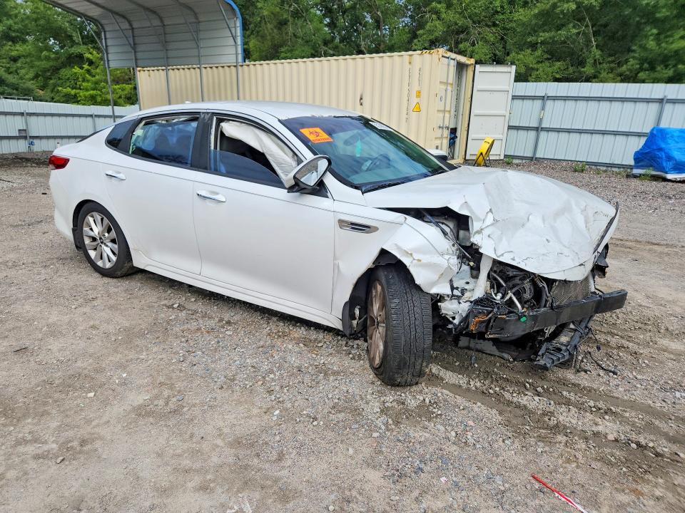 2016 Kia Optima VIN 5XXGU4L39GG074851 COPART salvage auction — FRONT END, GA - CERT OF TITLE-SALVAGE, sold $200 on 2026-07-07 (photo 4)