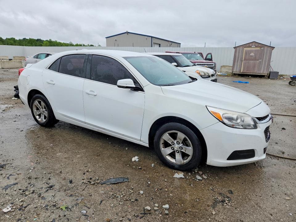 2015 Chevrolet Malibu VIN 1G11C5SL2FF272077 COPART salvage auction — SIDE, Ky - Bill Of Sale/Part Only/No Titl, sold $325 on 2026-07-02 (photo 4)