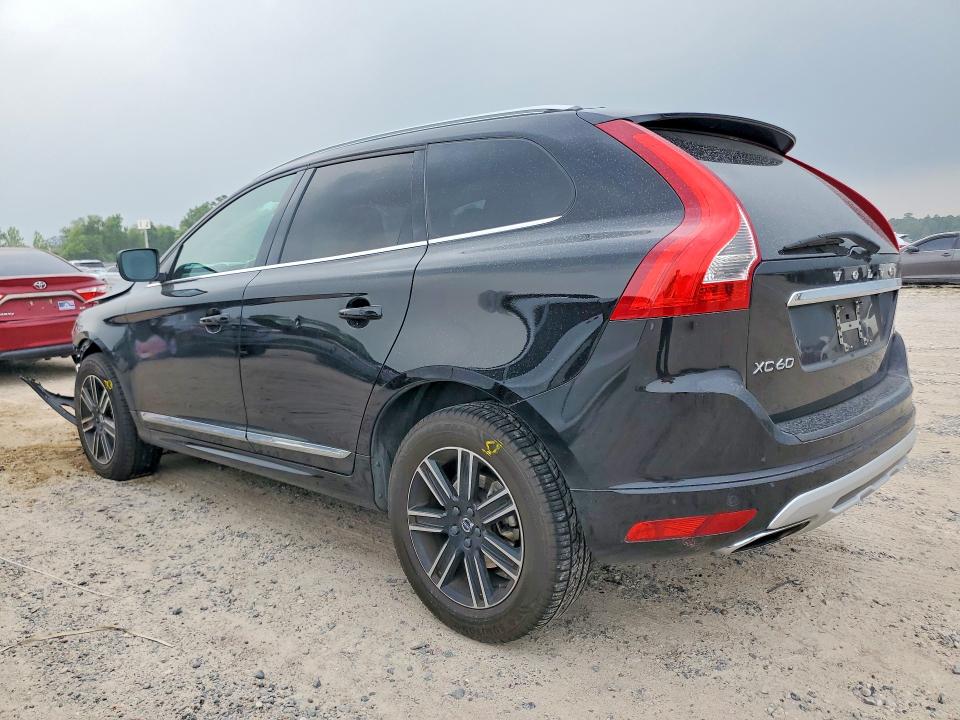 2017 Volvo VIN YV440MDR8H2081666 COPART salvage auction — FRONT END, Tx - Salvage Vehicle Title, sold $2,800 on 2026-07-21 (photo 2)