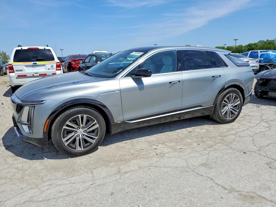 2025 Cadillac Lyriq VIN 1GYKPNRK7SZ317370 — COPART salvage auction photo