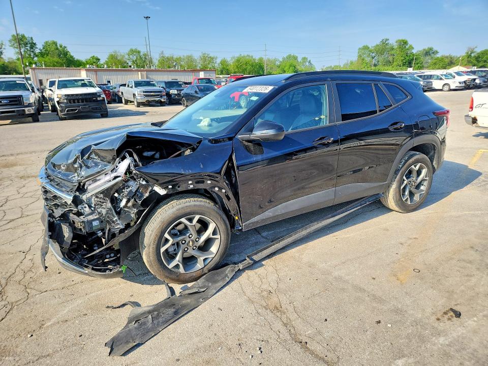 2025 Chevrolet Trax VIN KL77LHEP7SC297583 COPART salvage auction — FRONT END, In - Cert Of Title-Salvage Title, sold $4,650 on 2026-07-27 (photo 1)