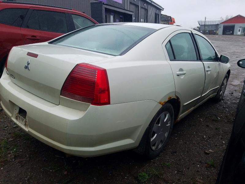 2005 Mitsubishi Galant VIN 4A3AB36F05E601699 COPART salvage auction — SIDE, Qc - Gravement Accidente, sold $125 on 2026-07-07 (photo 3)