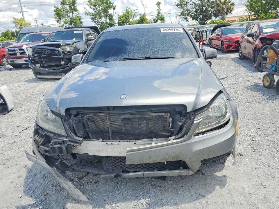2013 Mercedes-benz C-klasse VIN WDDGF8AB6DG120609 COPART salvage auction — FRONT END, Fl - Cert Of Title Slvg Rebuildable, sold $1,650 on 2026-07-10 (photo 5)