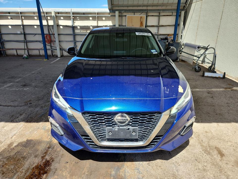 2020 Nissan VIN 1N4BL4CV8LN311140 COPART salvage auction — REAR END, Tx - Salvage Vehicle Title, sold $4,500 on 2026-07-31 (photo 5)