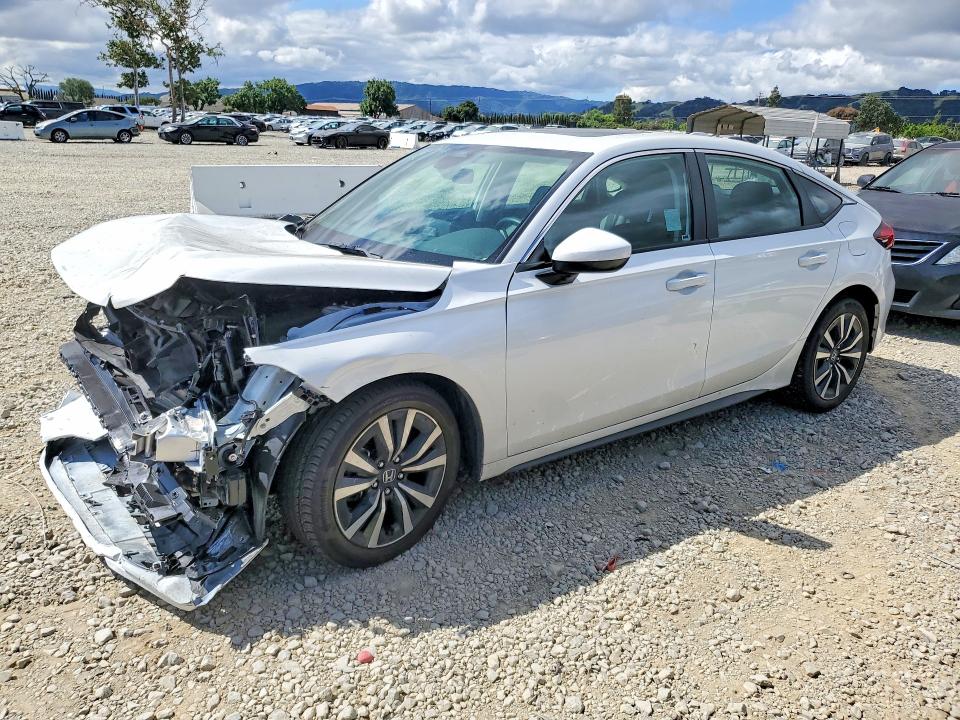 2024 Honda VIN 19XFL1H76RE029581 COPART salvage auction — FRONT END, Ca - Salvage Certificate, sold $5,700 on 2026-07-02 (photo 1)