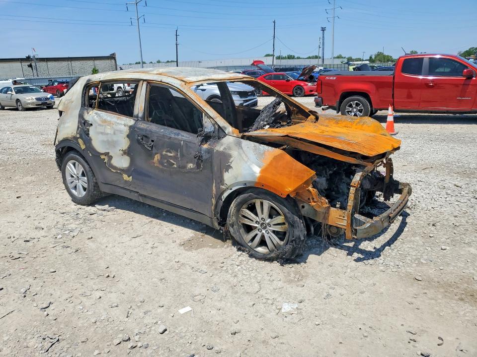 2018 Kia Sportage VIN KNDPMCAC7J7334788 COPART salvage auction — BURN, OH - BILL OF SALE-PARTS ONLY, sold $150 on 2026-07-28 (photo 4)