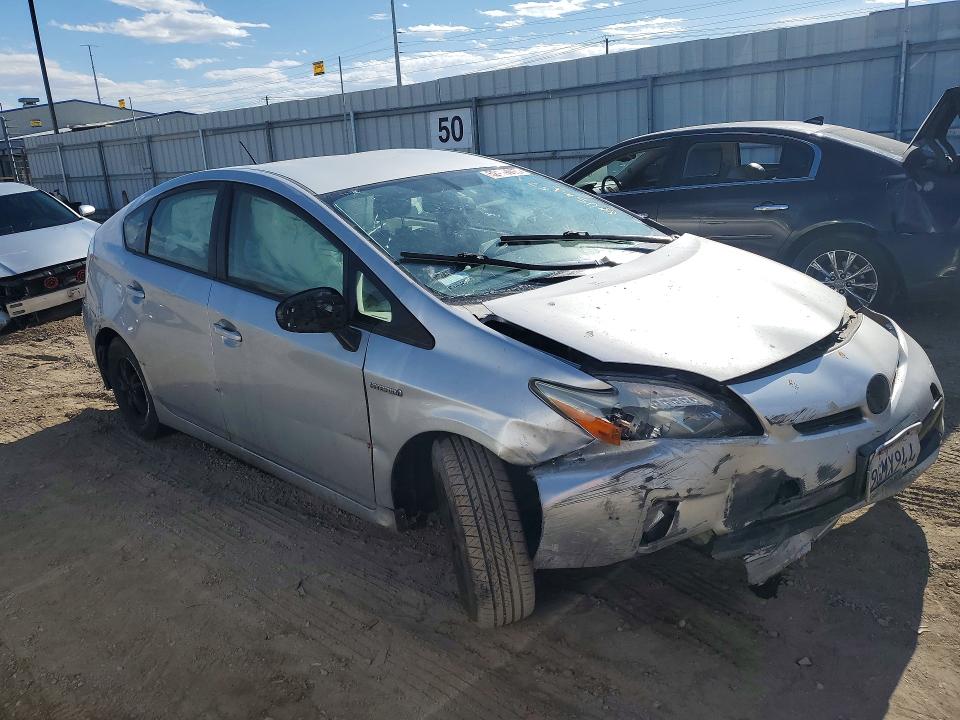 2014 Toyota Prius VIN JTDKN3DU0E0394194 COPART salvage auction — FRONT END, Nv - Salvage Title, sold $1,300 on 2026-07-16 (photo 4)