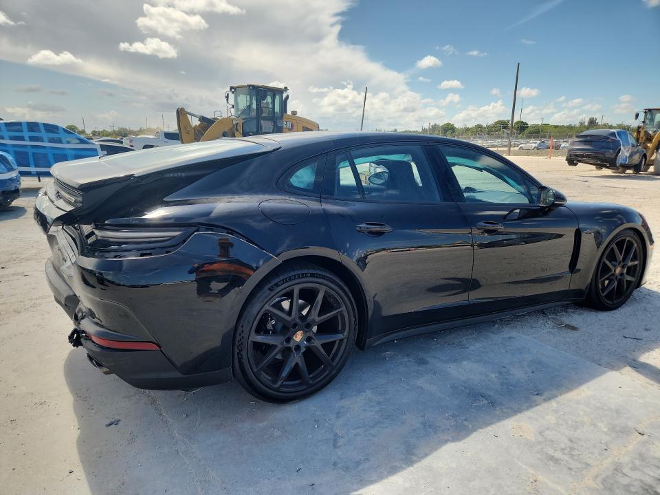 2026 Porsche VIN WP0AA2YA1TL004829 COPART salvage auction — REAR END, Fl - Cert Of Title Slvg Rebuildable, sold $52,000 on 2026-08-06 (photo 3)