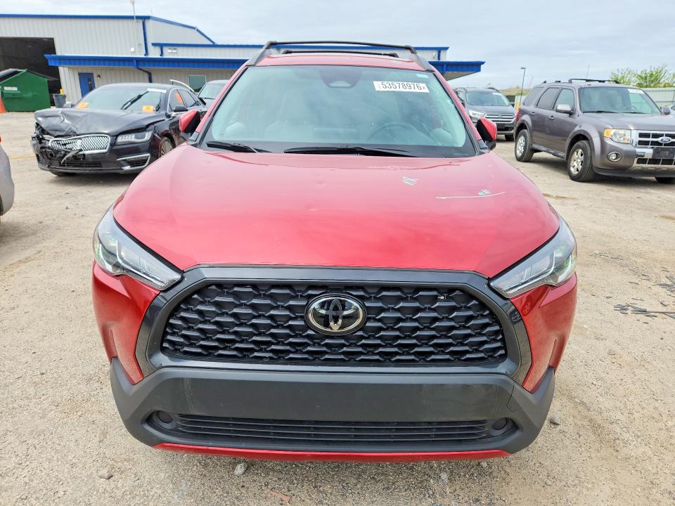 2023 Toyota Corolla cross VIN 7MUCAAAG4PV066687 COPART salvage auction — HAIL, Id - Salvage Certificate Of Title, sold $4,800 on 2026-07-28 (photo 5)