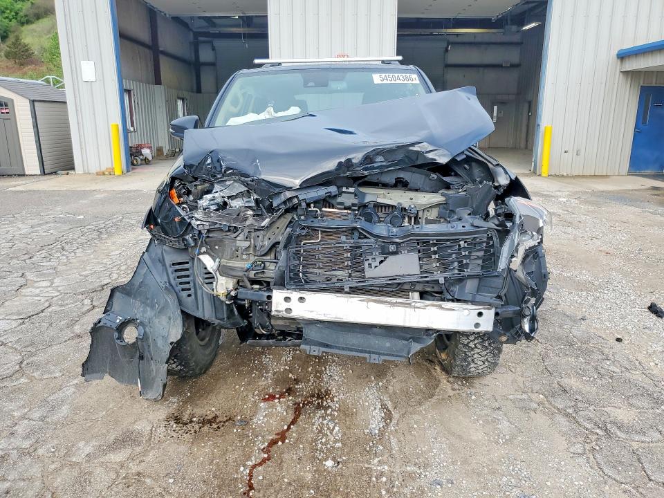2022 Toyota 4runner VIN JTENU5JRXN6001080 COPART salvage auction — FRONT END, Wv - Salvage Certificate, sold $10,000 on 2026-07-30 (photo 5)