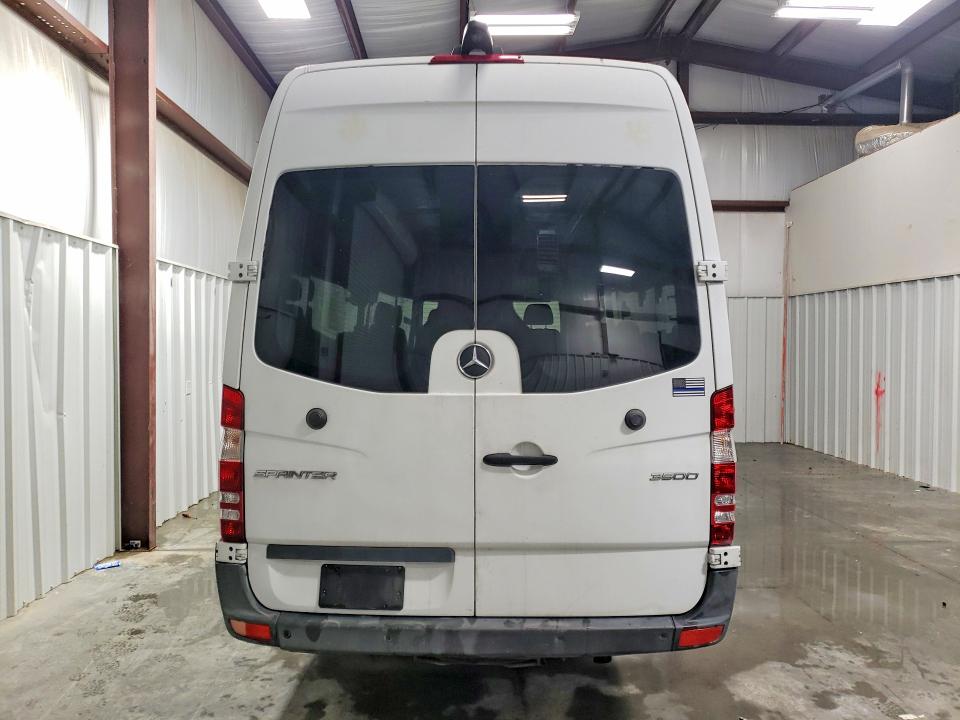 2017 Mercedes-benz Sprinter VIN WD3PF1CD0HP571499 COPART salvage auction — NORMAL WEAR, FL - CERTIFICATE OF TITLE, sold $6,700 on 2026-07-09 (photo 6)
