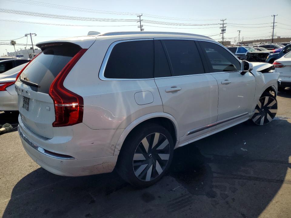 2024 Volvo Xc90 VIN YV4H60CF1R1246500 COPART salvage auction — FRONT END, Salvage Title, sold $19,500 on 2026-07-27 (photo 3)