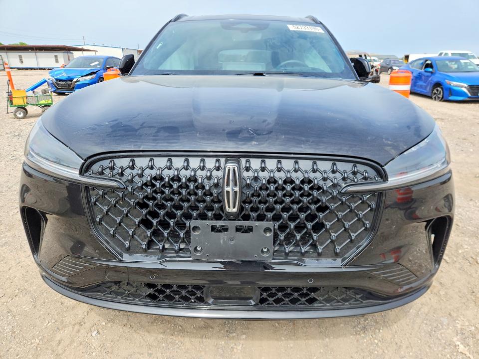 2026 Lincoln VIN 5LM5J7WC7TGL06582 COPART salvage auction — SIDE, Tx - Salvage Vehicle Title, sold $28,750 on 2026-07-30 (photo 5)