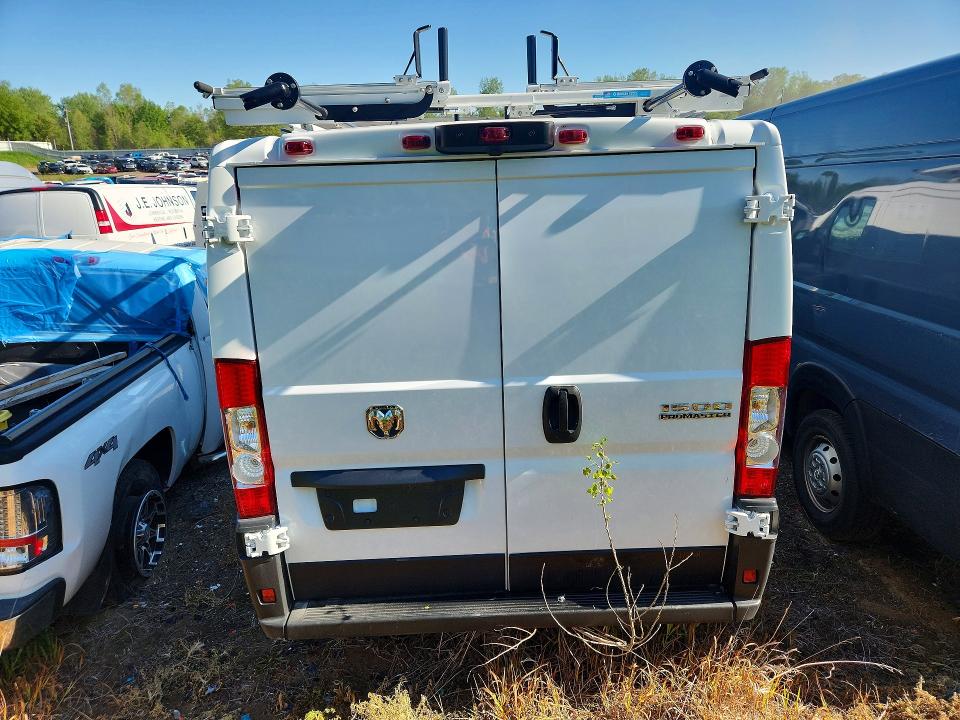 2026 Ram Promaster 1500 VIN 3C6LRVNG9TE162167 COPART salvage auction — SIDE, MI - CERT OF TITLE-SALVAGE VEHICLE, sold $13,700 on 2026-08-12 (photo 6)
