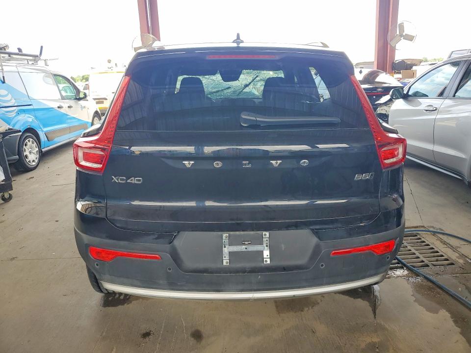 2025 Volvo Xc40 VIN YV4L12UE2S2562806 COPART salvage auction — MECHANICAL, Tx - Salvage Vehicle Title, sold $11,900 on 2026-07-06 (photo 6)