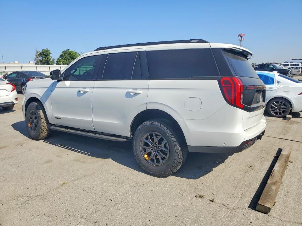 2025 Ford VIN 1FMJU1RG9SEA49830 COPART salvage auction — FRONT END, Ca - Salvage Certificate, sold $29,000 on 2026-07-02 (photo 2)