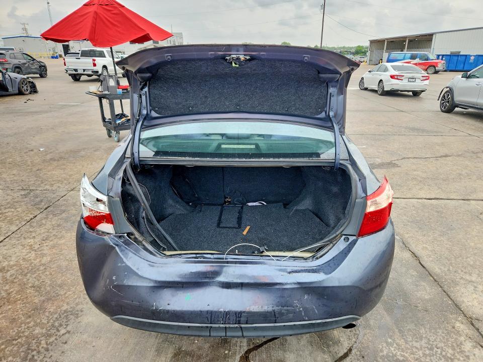 2018 Toyota Corolla VIN 5YFBURHE9JP817749 COPART salvage auction — REAR END, Tx - Salvage Vehicle Title, sold $4,200 on 2026-07-23 (photo 6)