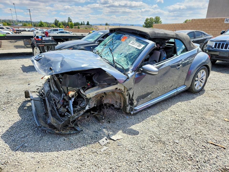 2015 Volkswagen Beetle VIN 3VW5A7ATXFM817094 COPART salvage auction — FRONT END, Salvage Title, sold $175 on 2026-07-22 (photo 1)