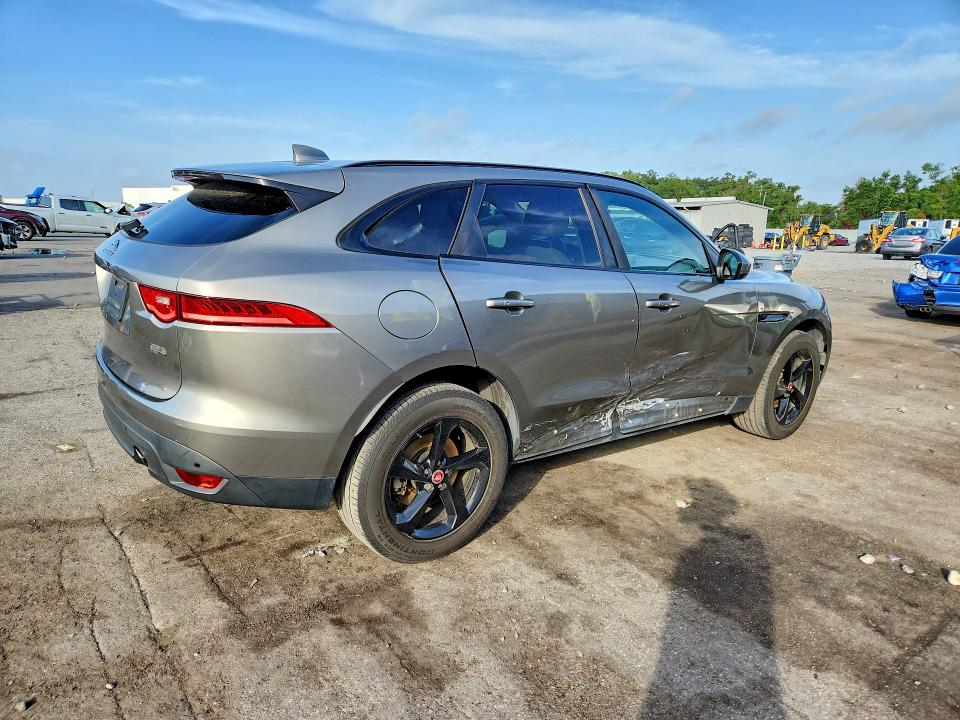2019 Jaguar F-pace VIN SADCJ2FX4KA609569 COPART salvage auction — SIDE, Fl - Cert Of Title Slvg Rebuildable, sold $3,750 on 2026-07-15 (photo 3)