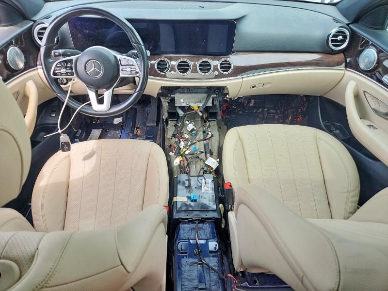 2020 Mercedes-benz VIN WDDZF8DB0LA749806 COPART salvage auction — WATER/FLOOD, Tx - Certificate Of Title, sold $8,700 on 2026-08-04 (photo 8)