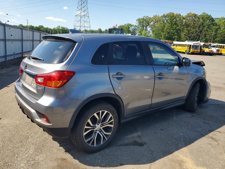 2018 Mitsubishi VIN JA4AP3AU2JU024792 COPART salvage auction — FRONT END, Id - Salvage Certificate Of Title, sold $2,950 on 2026-07-07 (photo 3)