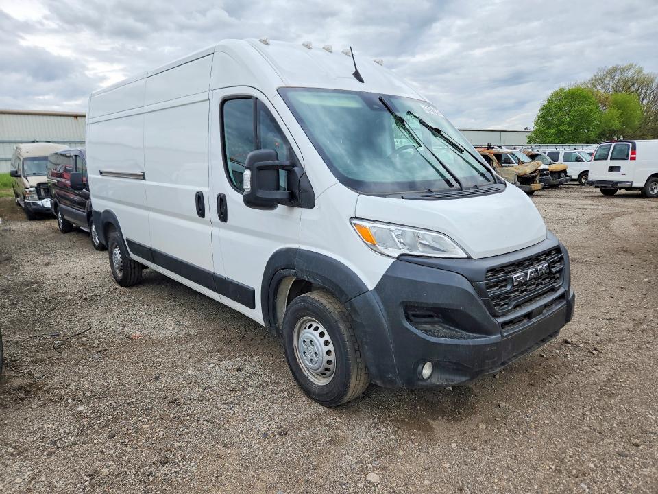 2025 Ram Promaster 2500 VIN 3C6LRVDG6SE512144 COPART salvage auction — SIDE, Mi - Dealer Only Clean Title, sold $24,200 on 2026-07-29 (photo 4)